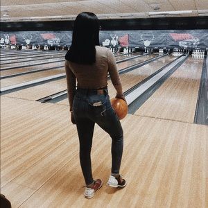 Meet your Posher, Zaith